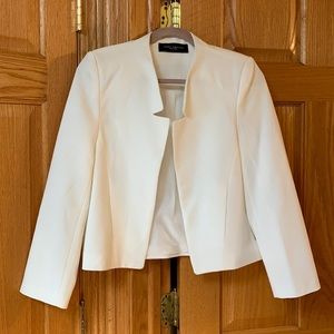 Women’s Crop Blazer